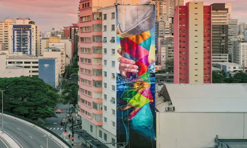 Mural A Mao de Deus de Eduardo Kobra 2020