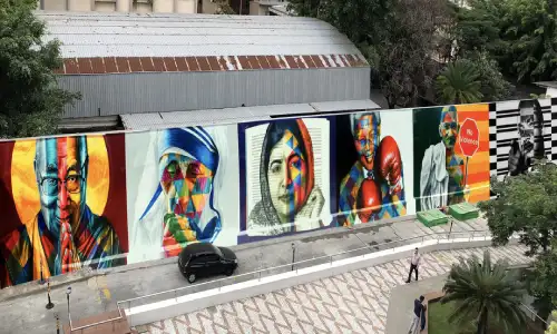 Mural Olhares da Paz de Eduardo Kobra 2018